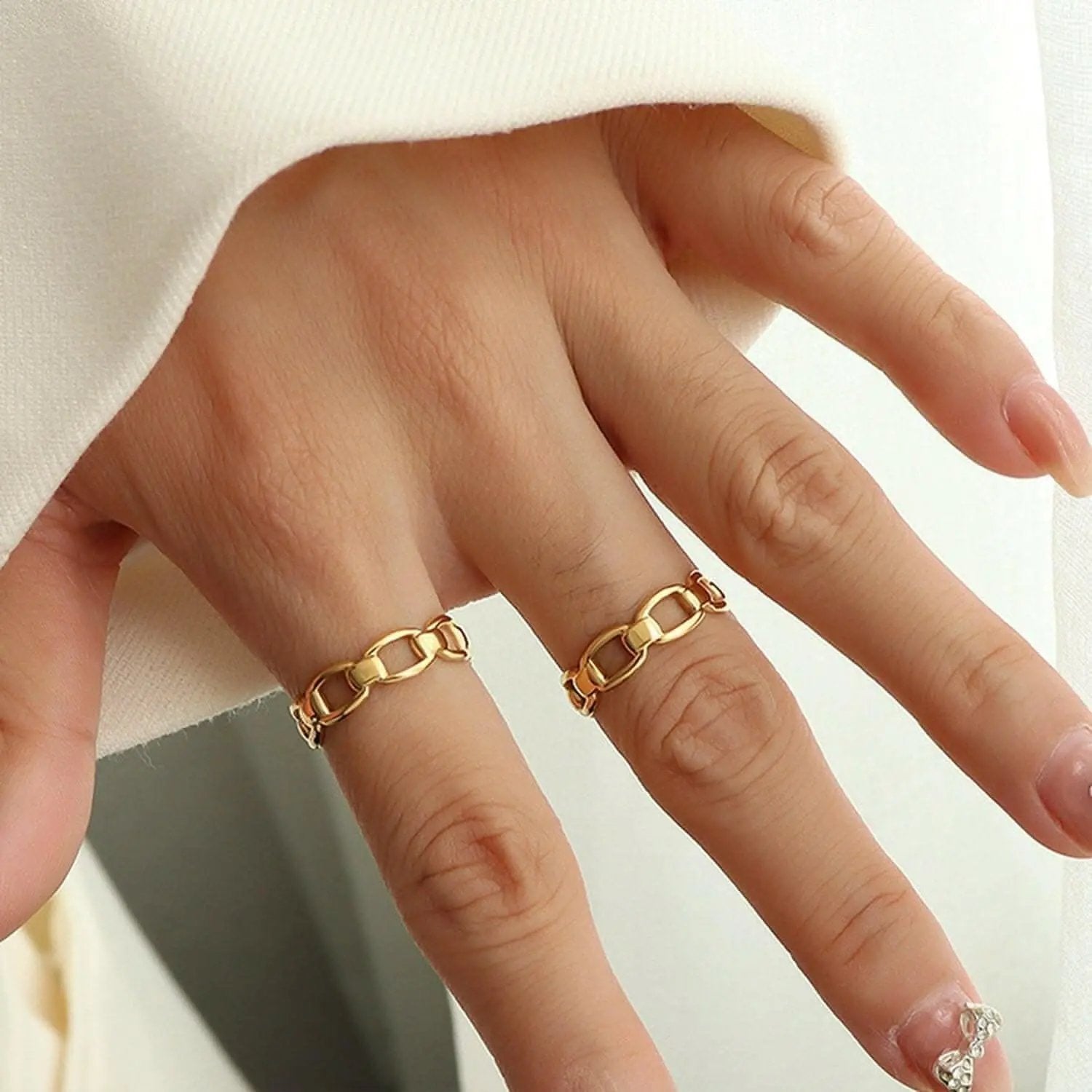 Gold-plated adjustable titanium ring - Love Salve